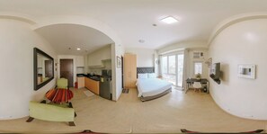 Studio, 1 Bedroom, Balcony, City View | Living room