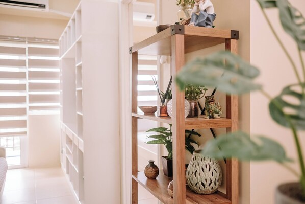 Condo, 1 Bedroom, Balcony | Interior