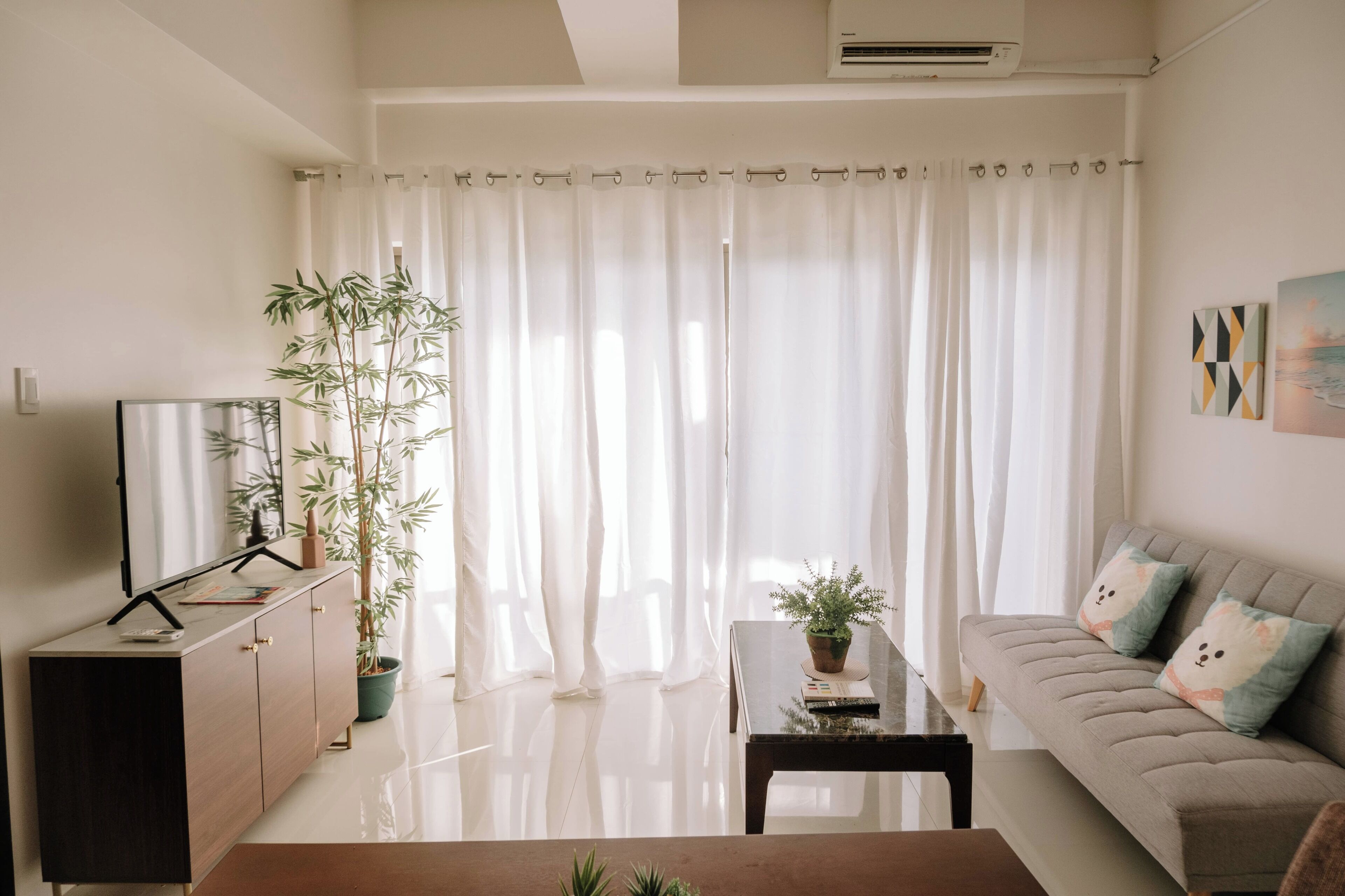 Condo, 2 Bedrooms, Balcony | Living room
