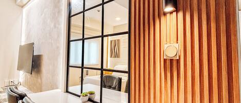 Studio, 1 Bedroom, Balcony | 1 bedroom