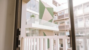 Balcony - A Peaceful & Bright Haven (Iloilo)