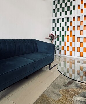 Apartment, 1 Schlafzimmer, Balkon | Wohnbereich