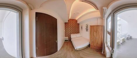 Condo, 1 Bedroom