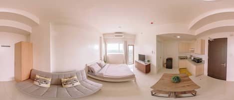 Condo, 1 Bedroom | Living room