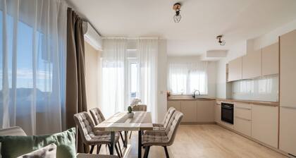 Modern 2-Bedroom Apartment Kona - Free Parking & Self Check-In