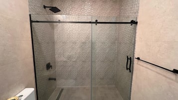 Shared Dormitory, 1 Bedroom, Smoking | Bathroom