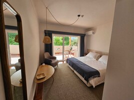 Comfort Double or Twin Room, City View | Laptop workspace, soundproofing, free WiFi