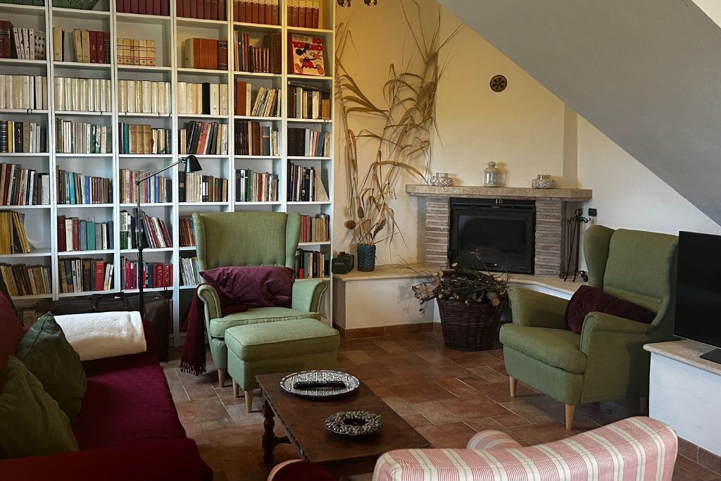 Smart-tv en een open haard