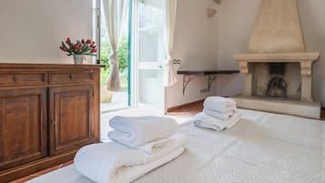 3 Schlafzimmer, Bügeleisen/Bügelbrett, WLAN, Bettwäsche