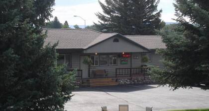 White River Inn