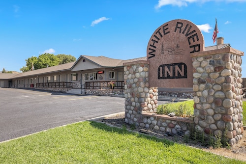 White River Inn