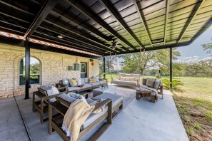 House | Terrace/patio