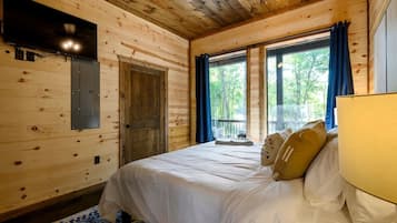Suite | 3 bedrooms, Internet