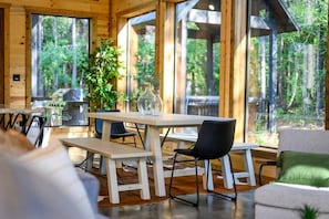 Suite | 3 bedrooms, Internet - Luxurious Bright Modern Broken Bow Dream Retreat (Broken Bow)