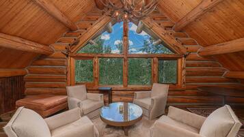 House, Accessible | 5 bedrooms, Internet