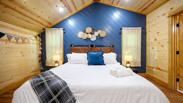 Suite | 6 bedrooms, Internet