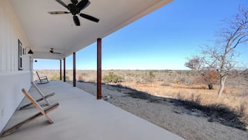 House | 4 bedrooms, Internet