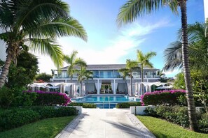 3 habitaciones y acceso a internet