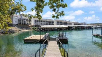 House | 4 bedrooms, Internet