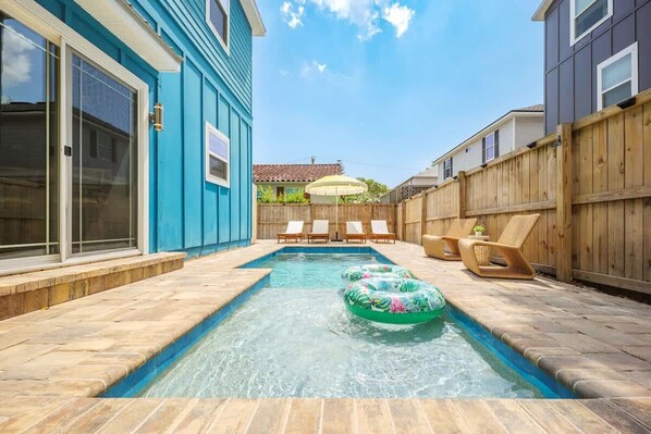 House | 4 bilik tidur, Internet