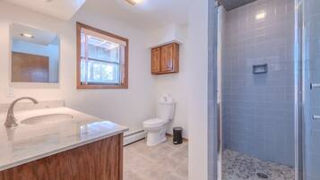 House, Accessible | Bathroom