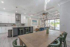 House, Accessible | 5 bedrooms, Internet - Sparkling new Vanderbilt Beach Luxury Escape (Naples)