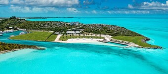 Oceanfront Penthouse Hot Tub Daily Cabana