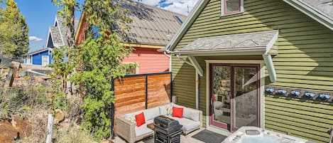 House | Terrace/patio