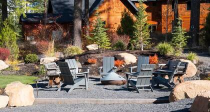 Architecturally Stunning Cle Elum Luxury Retreat