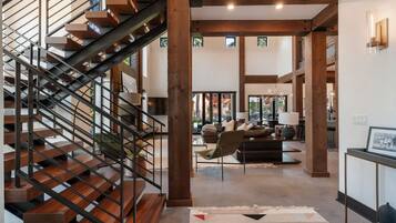 House, Accessible | 5 bedrooms, Internet