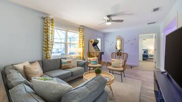 House | 4 bedrooms, Internet