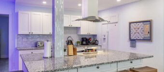 Fun Family-friendly Largo Home Heated Pool