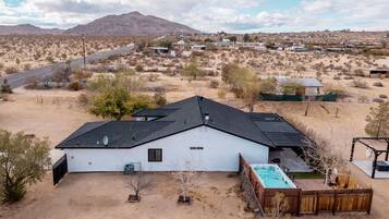 House, Accessible | 4 bedrooms, Internet