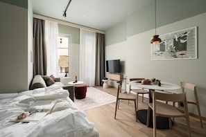 Studio, 1 Queen-Bett und Schlafsofa | Wohnbereich