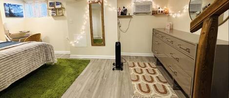 1 chambre, fer et planche Ă repasser, Wi-Fi, draps fournis