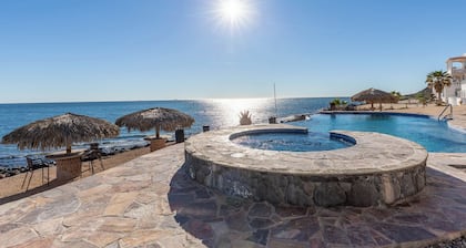 Palacio Del Mar 107, Only 90 Ft to Ocean & Wildlife-3-bedroom Puerto Penasco, MX