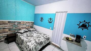 1 habitación, wifi y ropa de cama