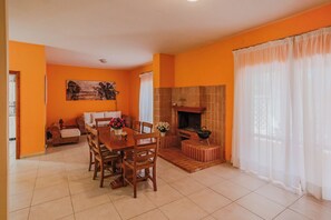 Interior - Villa Lupiae by BarbarHouse (Vernole)