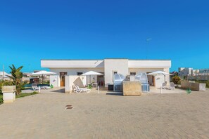 Exterior - Giardino dei Gelsi - Casa Piscina by BarbarHouse (Caprarica di Lecce)