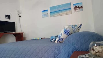 1 chambre, fer et planche Ă  repasser, Wi-Fi, draps fournis