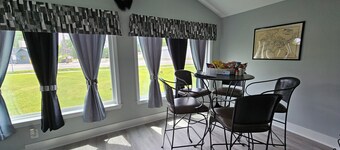 Fishermen and large groups will love this spacious building! Plenty of parking!