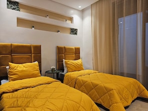 3 quartos, ferros/tábuas de passar roupa, Wi-Fi, roupa de cama