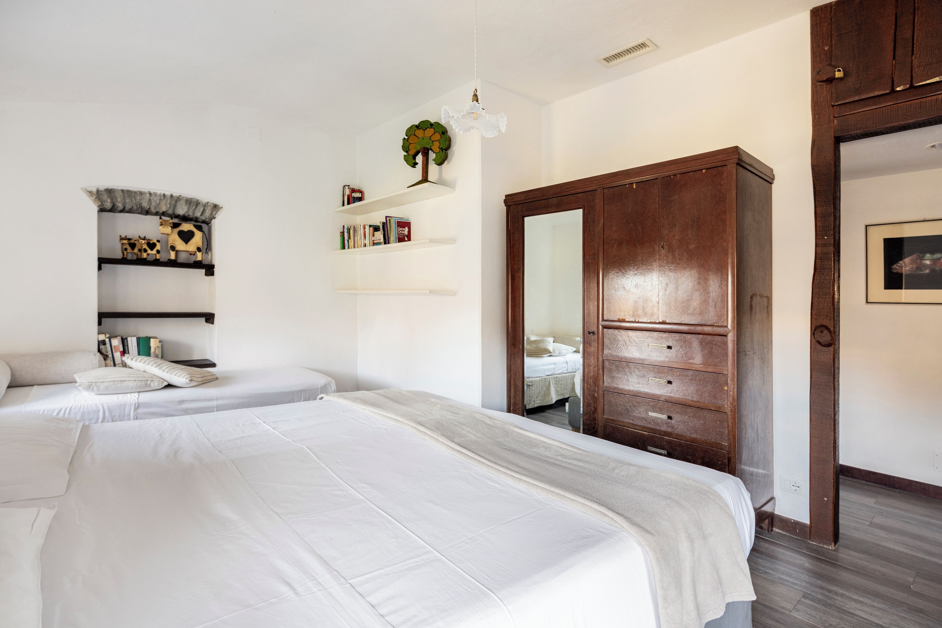 3 Schlafzimmer, Schreibtisch, Reisekinderbett, kostenloses WLAN