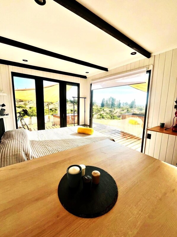 Comfort Suite, Non Smoking, Mountain View | 1 bedroom - Tiny home by casadomo (Casablanca)