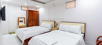 Light Hotel Ha Noi