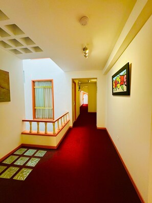 Laptop workspace, free WiFi, bed sheets