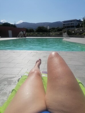 Outdoor pool - Villas Maristella, Ninu, ideal for families, 2 steps from the beach! (Aregno)