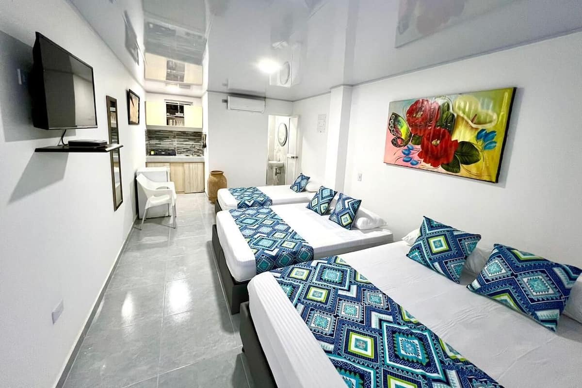 Town Beach Studio Apartment 203 | Egyptian cotton sheets, premium bedding, in-room safe, desk