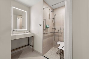 Shower, hair dryer, towels, soap - The Seahaus Hotel, Atlantic City Boardwalk, a Tribute Portfolio Hotel (Atlantic City)