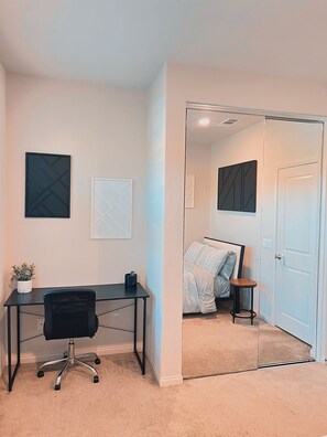 1 makuuhuone, silitysrauta/-lauta, Wi-Fi, vuodevaatteet